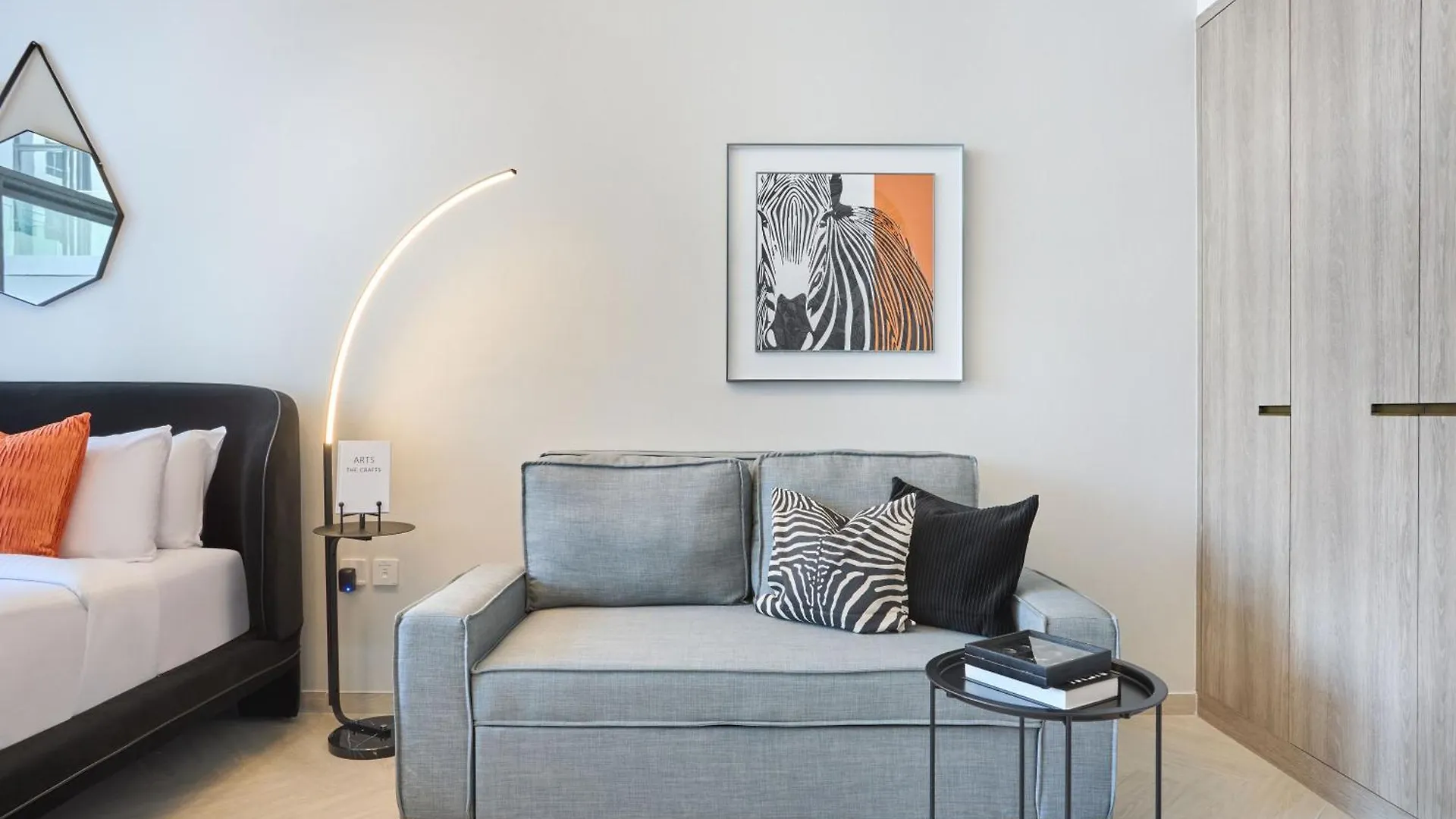 Stylish Studio Retreat Modern Stay In Jvc Dubai Apartment